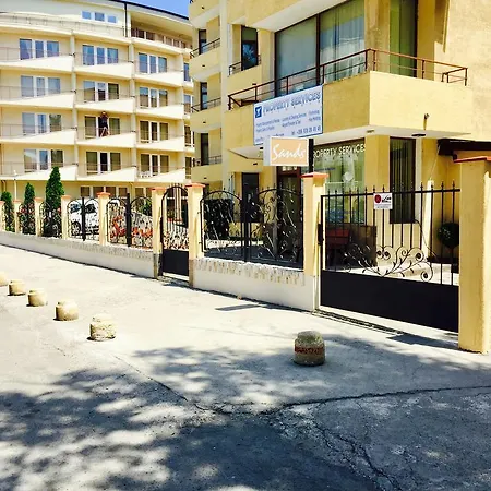 Sands * ساني بيتش